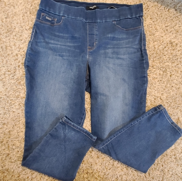 nine west heidi crop